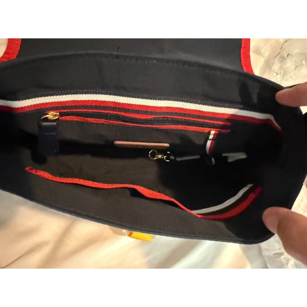 Tommy Hilfiger Navy Blue Nylon Crossbody Messenger Bag Colorblock Buckle Strap
